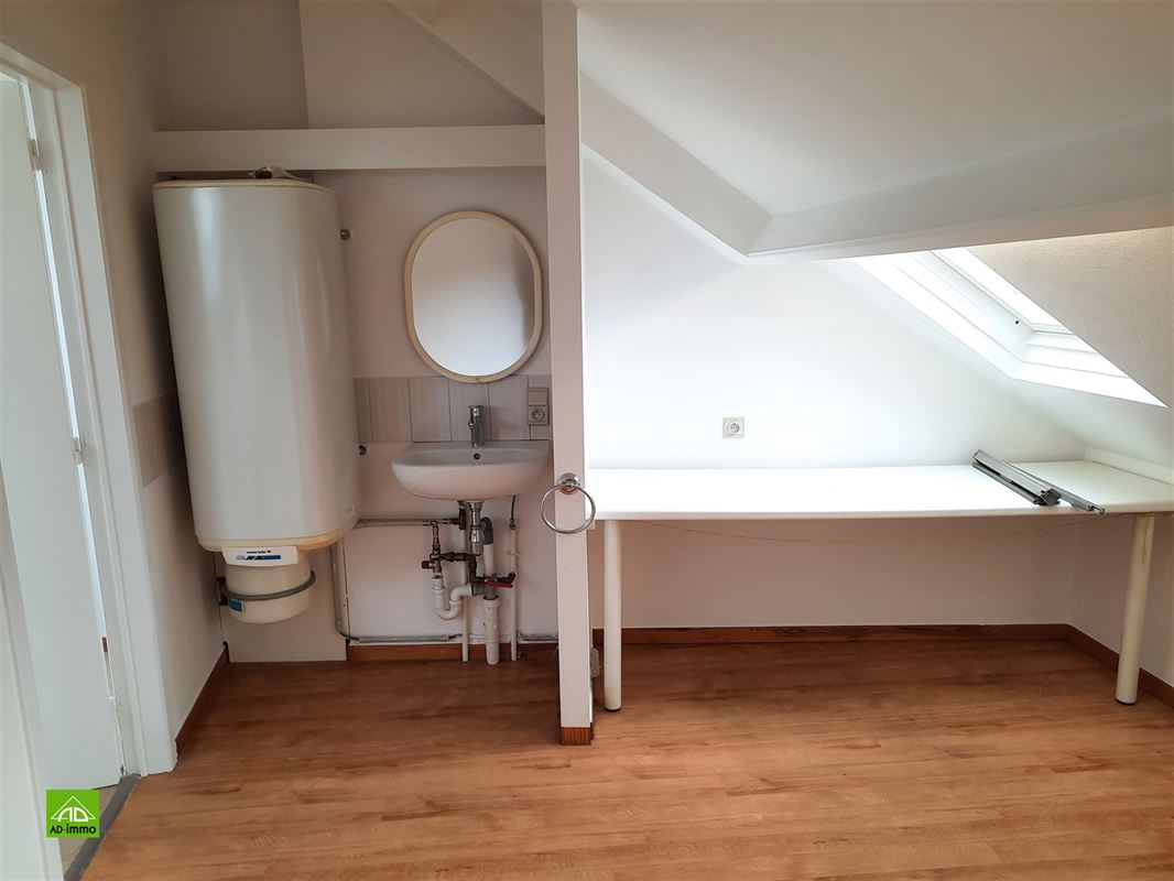 Image 14 : appartement à 5100 JAMBES (NAMUR) (Belgique) - Prix 775 €