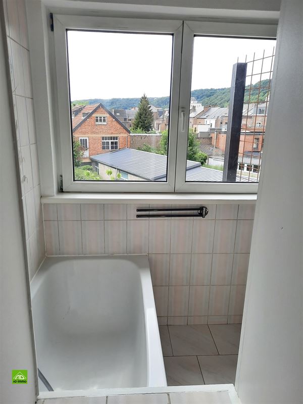 Image 10 : appartement à 5100 JAMBES (NAMUR) (Belgique) - Prix 775 €