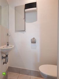 Image 8 : appartement à 5100 JAMBES (NAMUR) (Belgique) - Prix 775 €