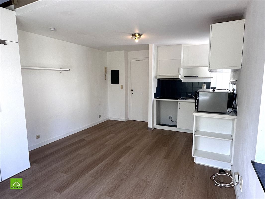 Image 6 : appartement à 5000 NAMUR (Belgique) - Prix 625 €