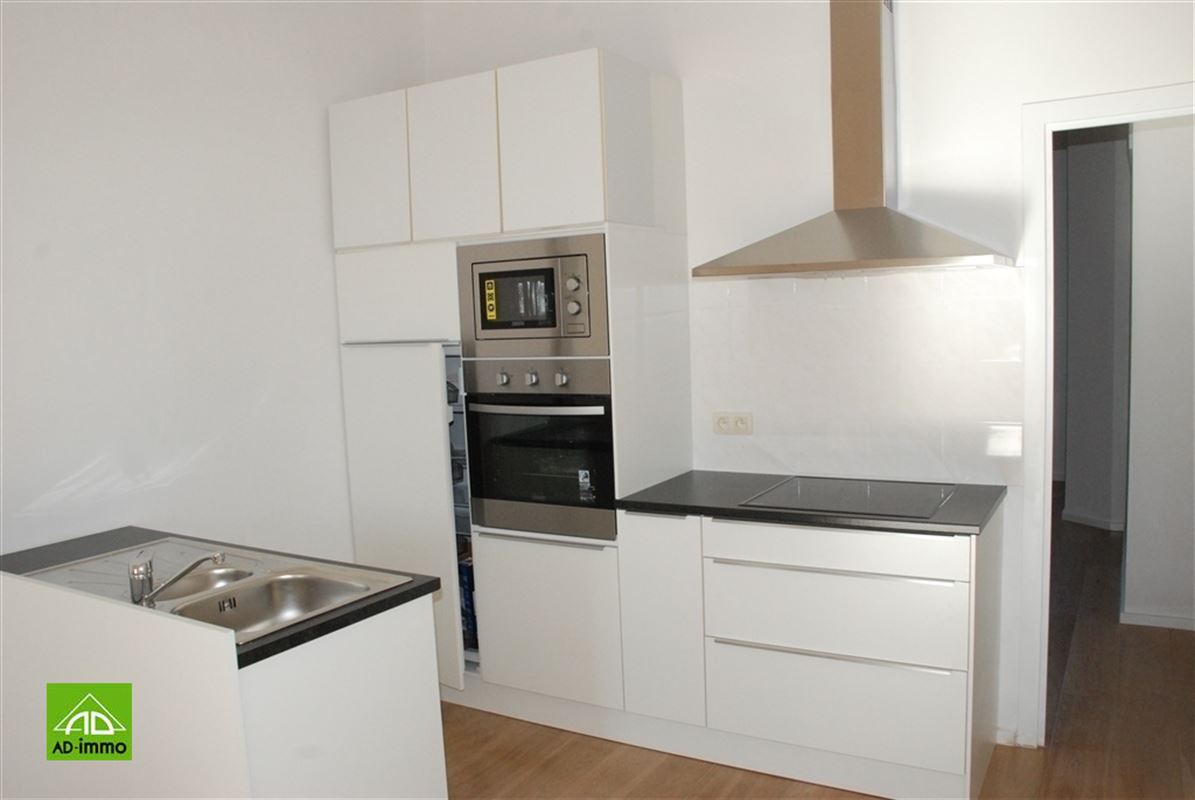 Image 4 : appartement à 5100 JAMBES (NAMUR) (Belgique) - Prix 650 €