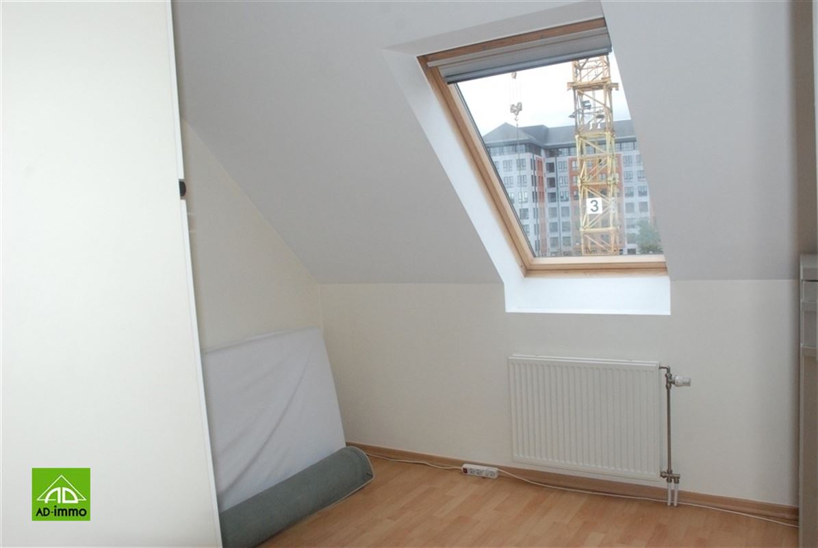 Image 8 : duplex à 5100 JAMBES (Belgique) - Prix 710 €