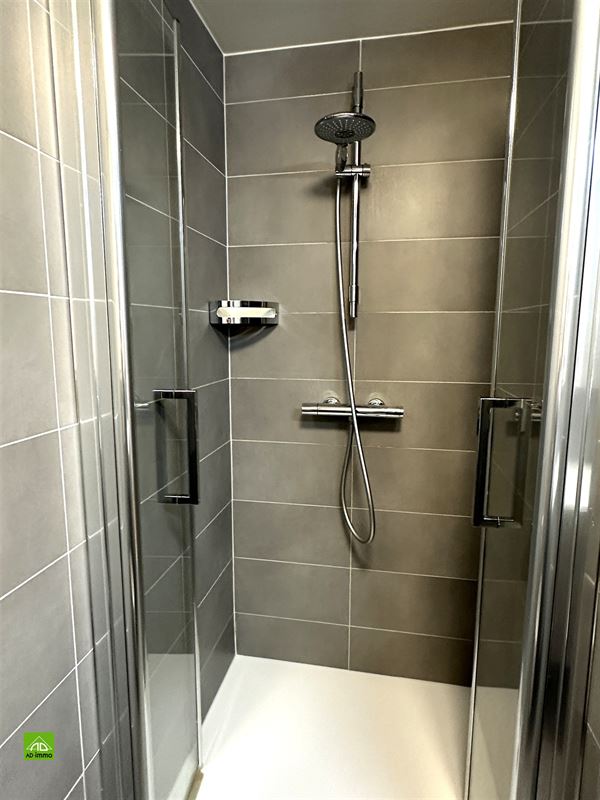 Image 16 : appartement à 5000 NAMUR (Belgique) - Prix 1.350 €