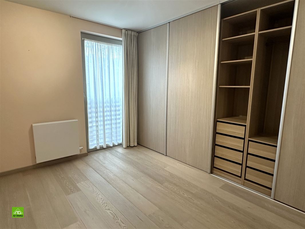 Image 10 : appartement à 5000 NAMUR (Belgique) - Prix 1.350 €