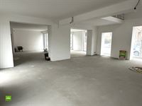 Image 4 : rez-de-chaussée commercial à 5004 BOUGE (Belgique) - Prix 2.750 &euro;