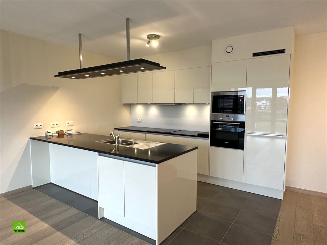 Image 8 : appartement à 5000 NAMUR (Belgique) - Prix 1.350 €