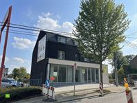 Image 2 : rez-de-chaussée commercial à 5004 BOUGE (Belgique) - Prix 2.750 &euro;