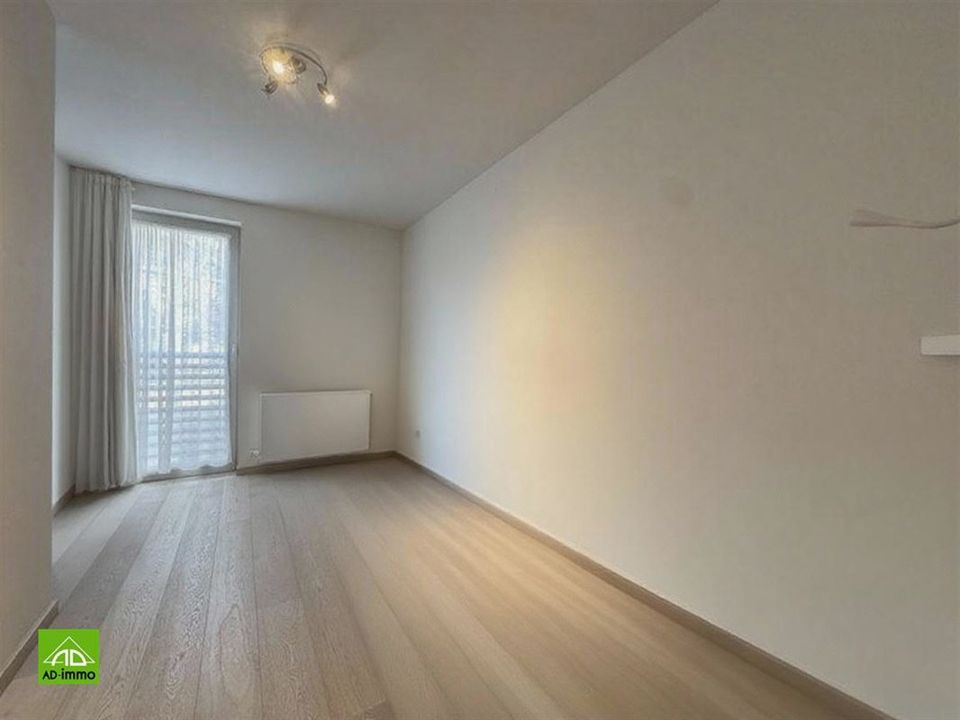 Image 11 : appartement à 5000 NAMUR (Belgique) - Prix 1.350 €