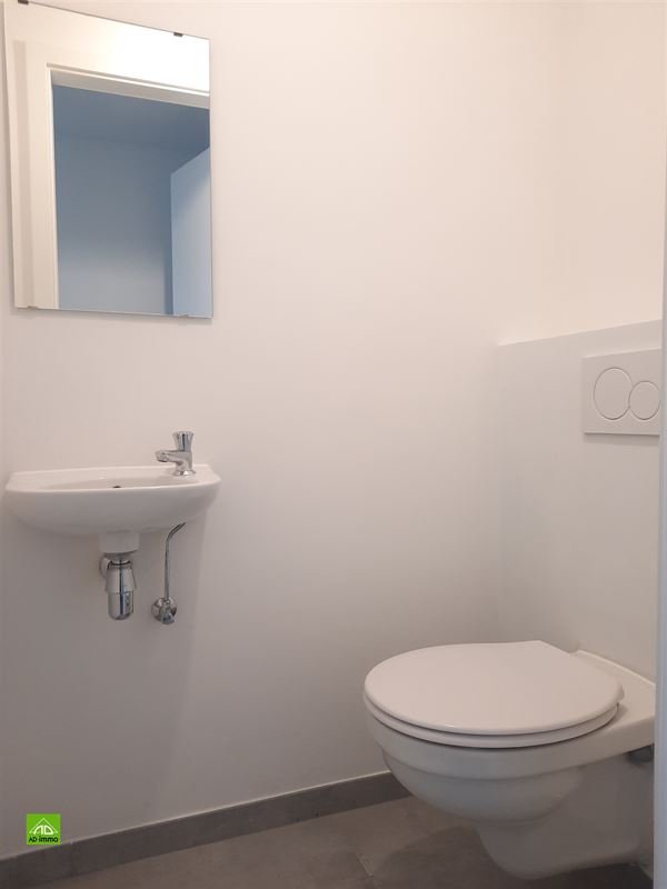 Image 13 : appartement à 5000 NAMUR (Belgique) - Prix 1.000 &euro;