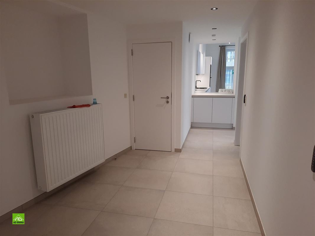Image 11 : appartement à 5000 NAMUR (Belgique) - Prix 550 &euro;