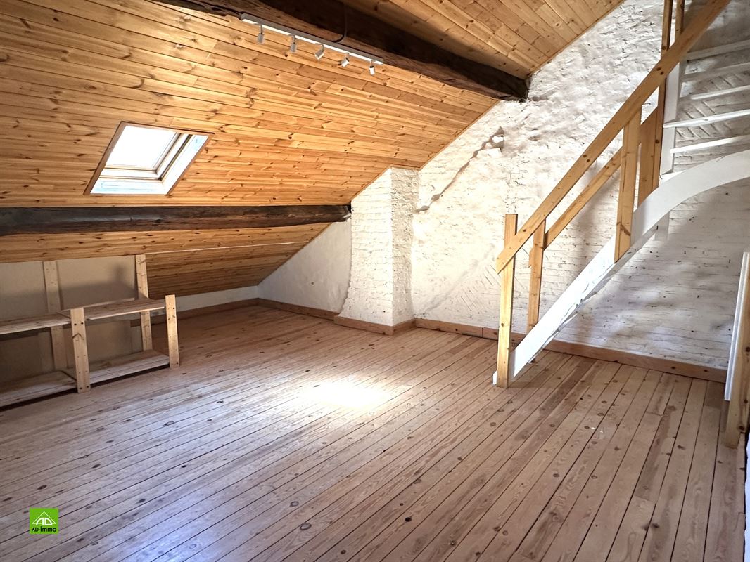 Image 11 : duplex à 5100 JAMBES (Belgique) - Prix 850 &euro;