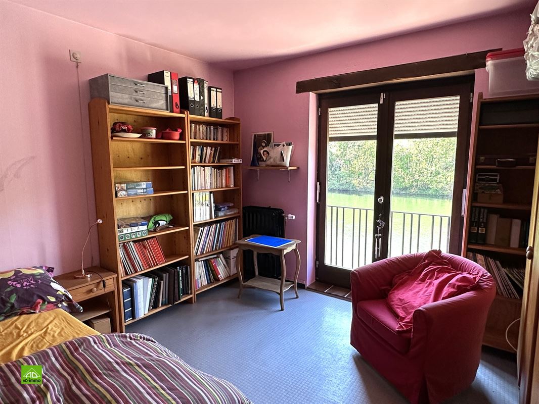 Image 20 : villa à 5170 LUSTIN (Belgique) - Prix 650.000 &euro;