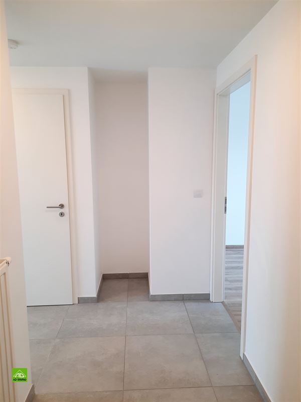Image 11 : appartement à 5100 JAMBES (Belgique) - Prix 975 &euro;
