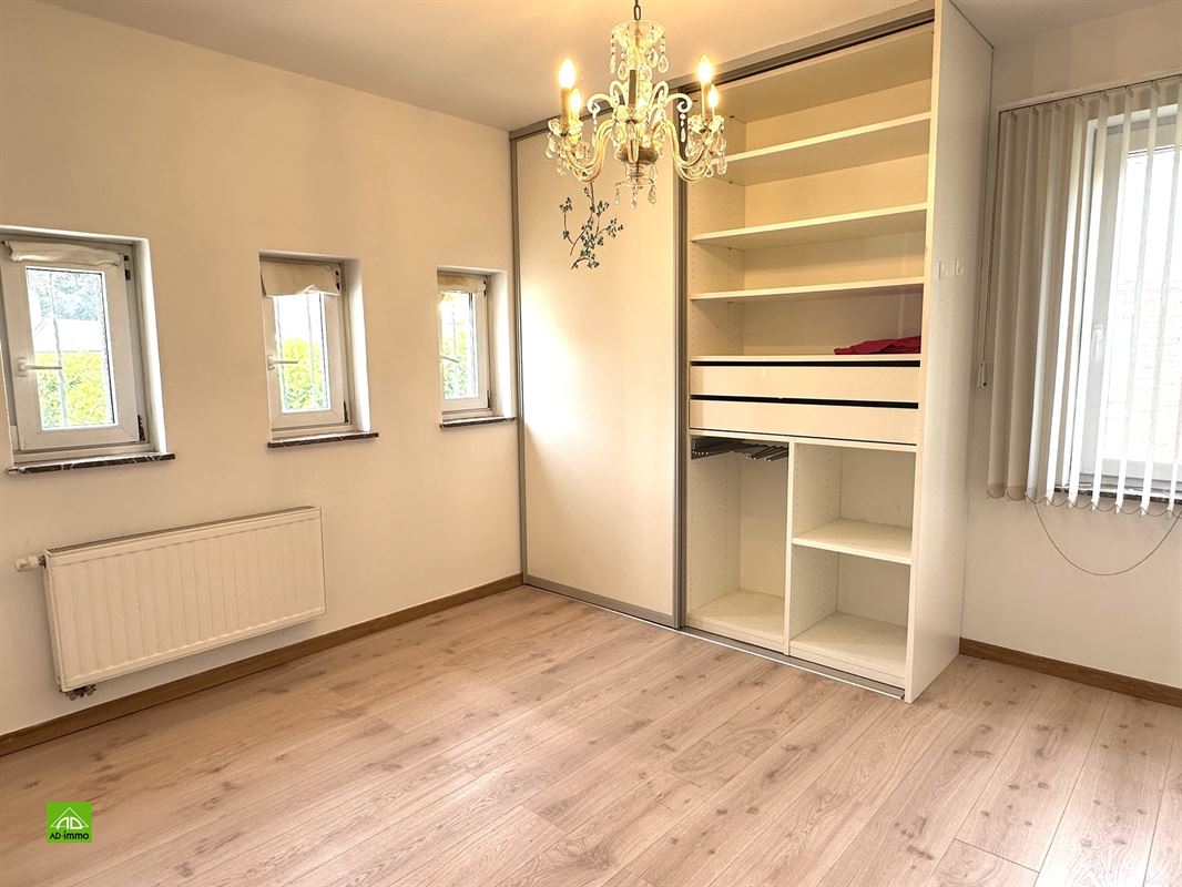 Image 19 : villa à 5020 VEDRIN (Belgique) - Prix 395.000 &euro;