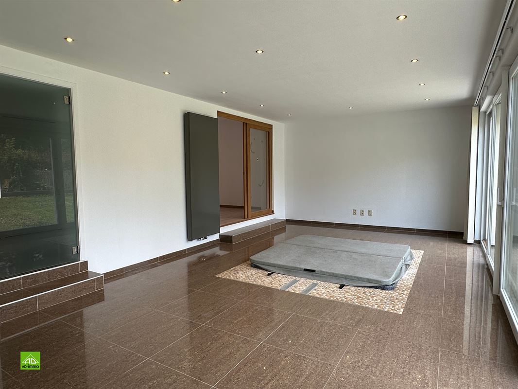 Image 12 : villa à 5020 VEDRIN (Belgique) - Prix 395.000 &euro;