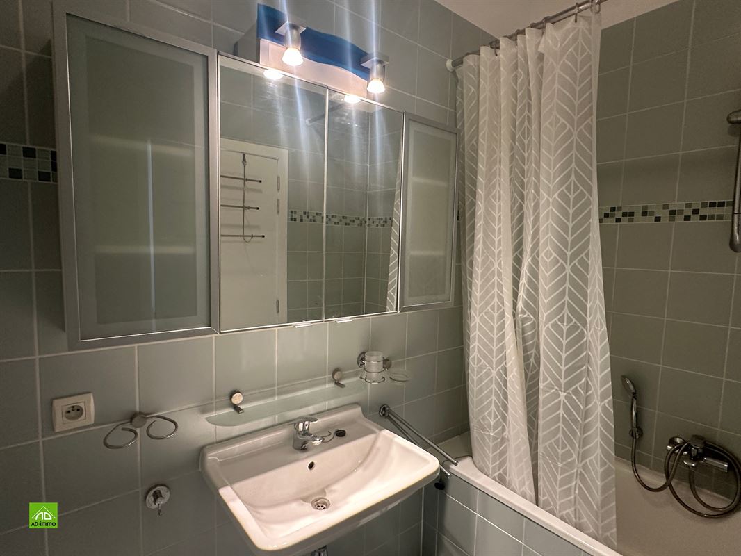 Image 12 : appartement à 5000 NAMUR (Belgique) - Prix 880 &euro;