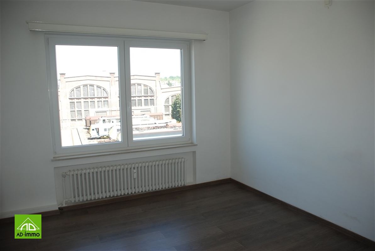 Image 11 : appartement à 5000 NAMUR (Belgique) - Prix 850 &euro;