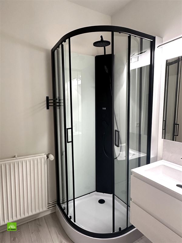 Image 11 : appartement à 5000 NAMUR (Belgique) - Prix 700 &euro;