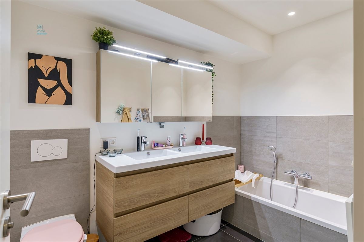 Ruim gelijkvloers appartement