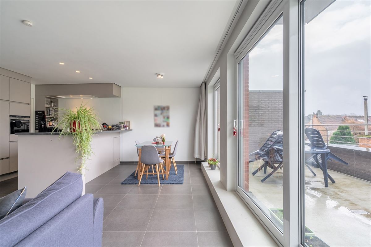 Duplex appartement met tennisveld en optie garage