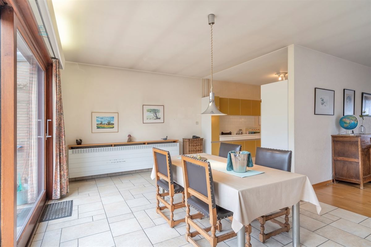 Driegevelwoning in een verkeersluwe straat