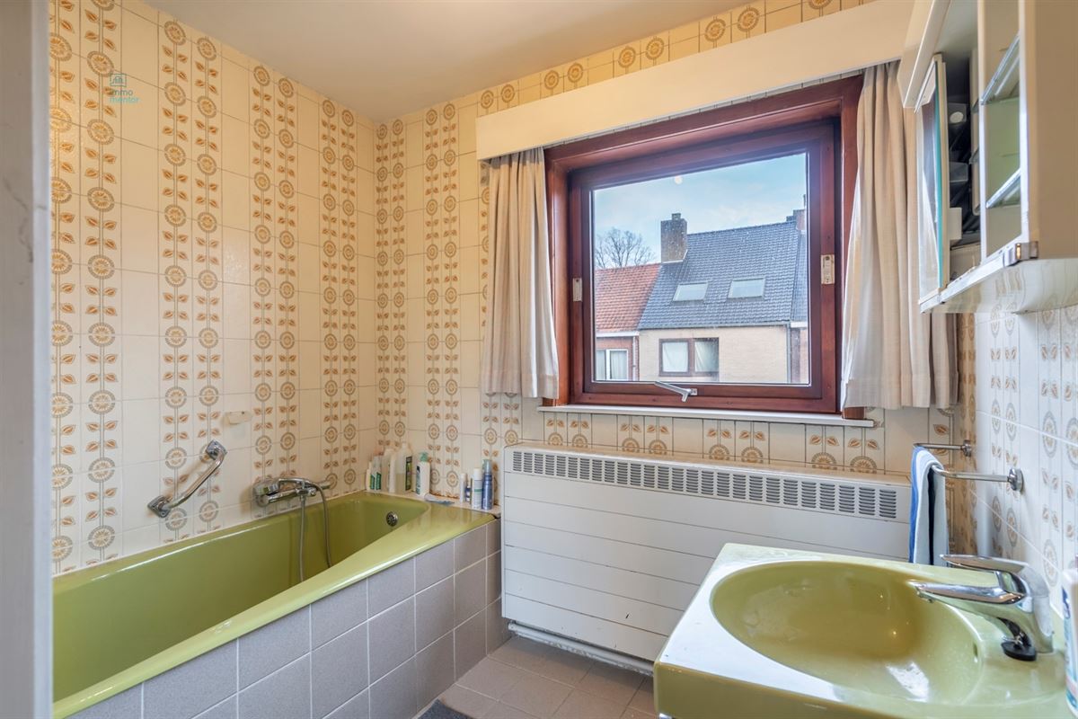 Driegevelwoning in een verkeersluwe straat