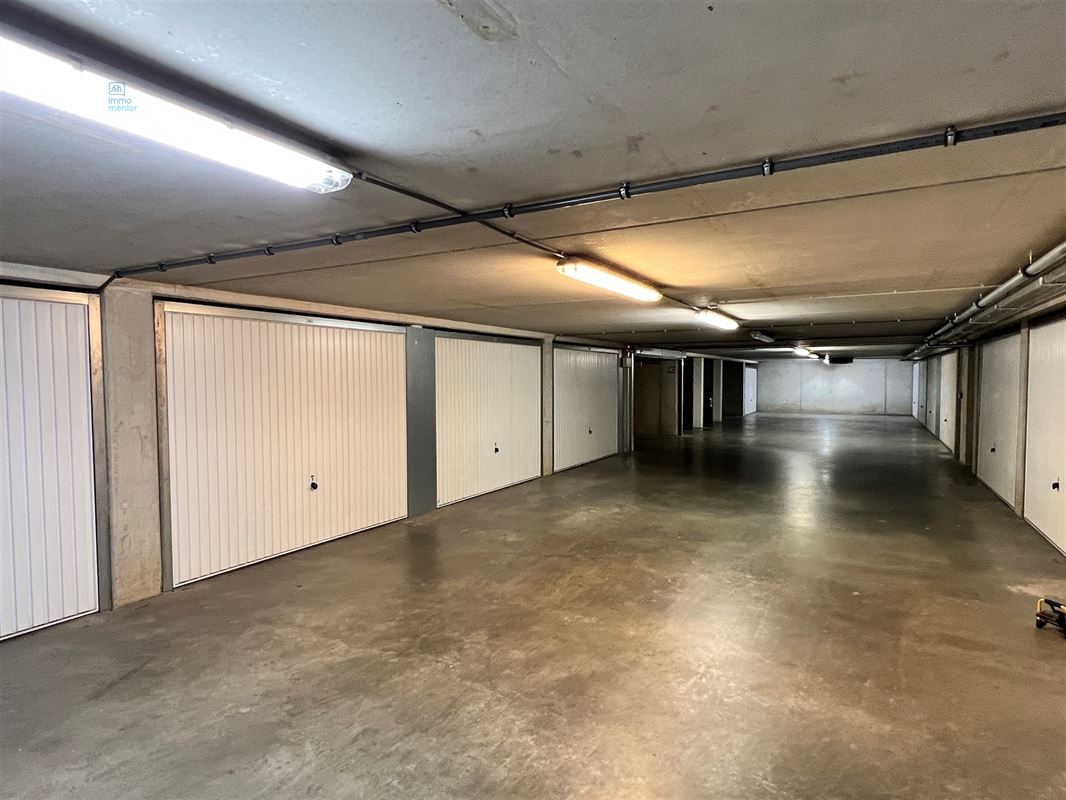 Garagebox - binnen - gesloten