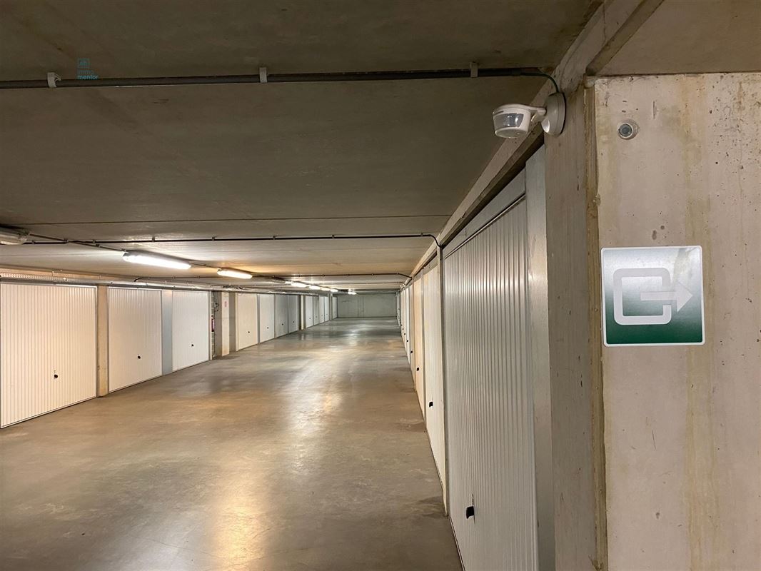 Garagebox - binnen - gesloten