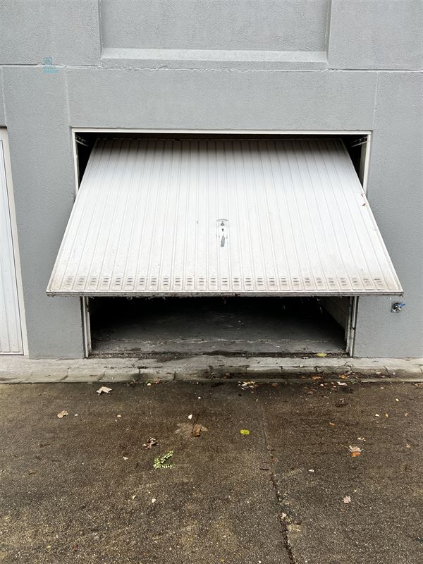 Garagebox - binnen - gesloten