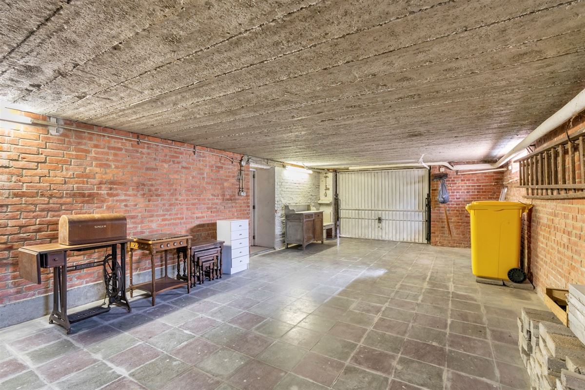 Huis met drie slaapkamers en garage