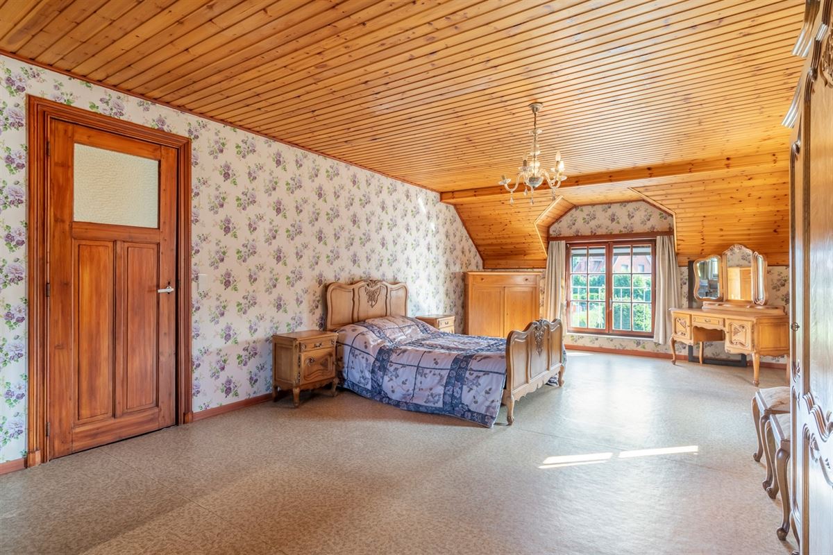 Huis met drie slaapkamers en garage