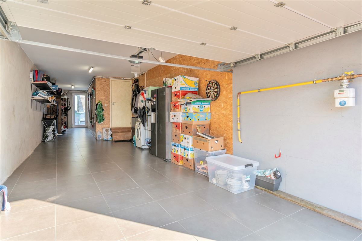 Smaakvolle, volledig gerenoveerde woning met 3 slaapkamers