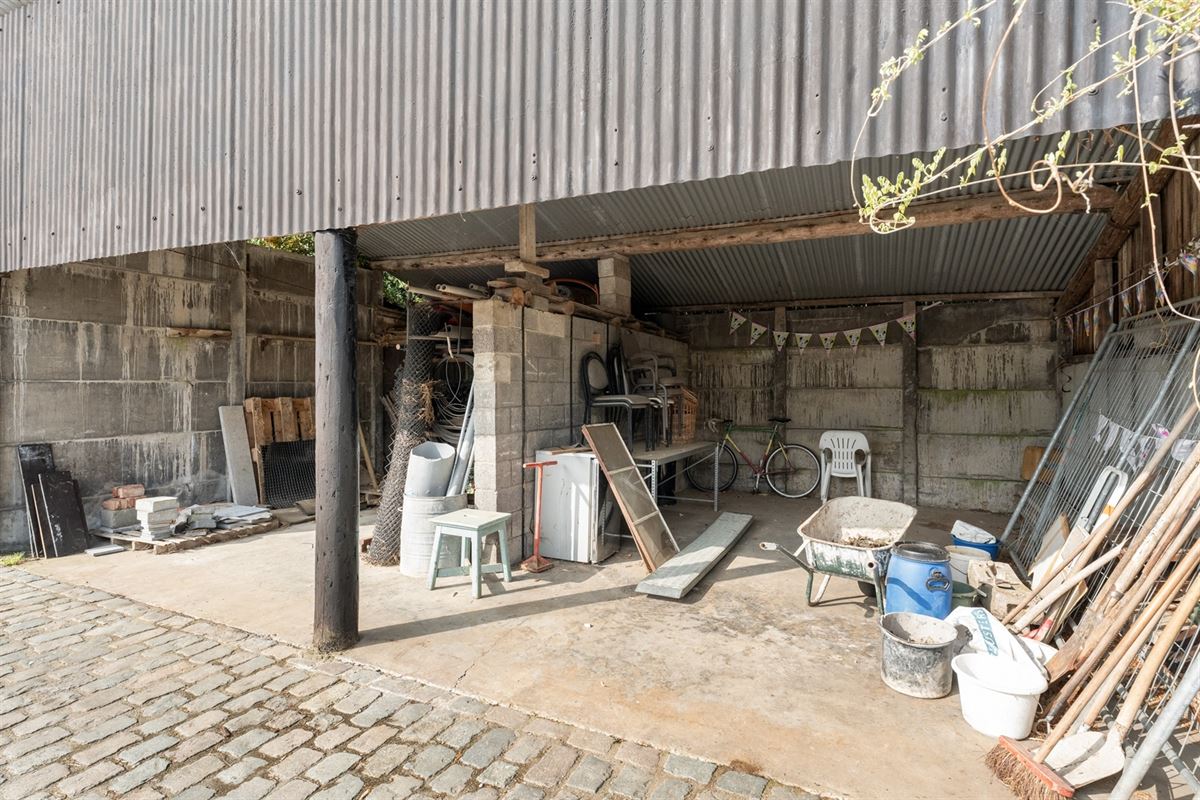 Te renoveren woning met potentieel