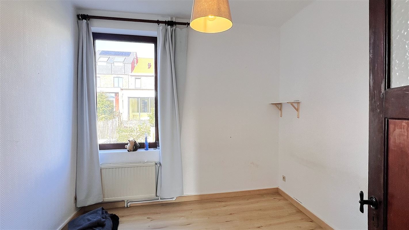 Huis met 5 slaapkamers en 2 badkamers