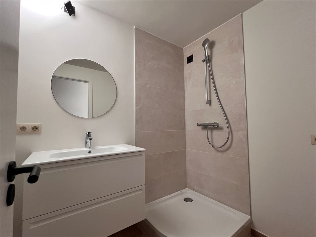 Appartement met twee slaapkamers + garagebox