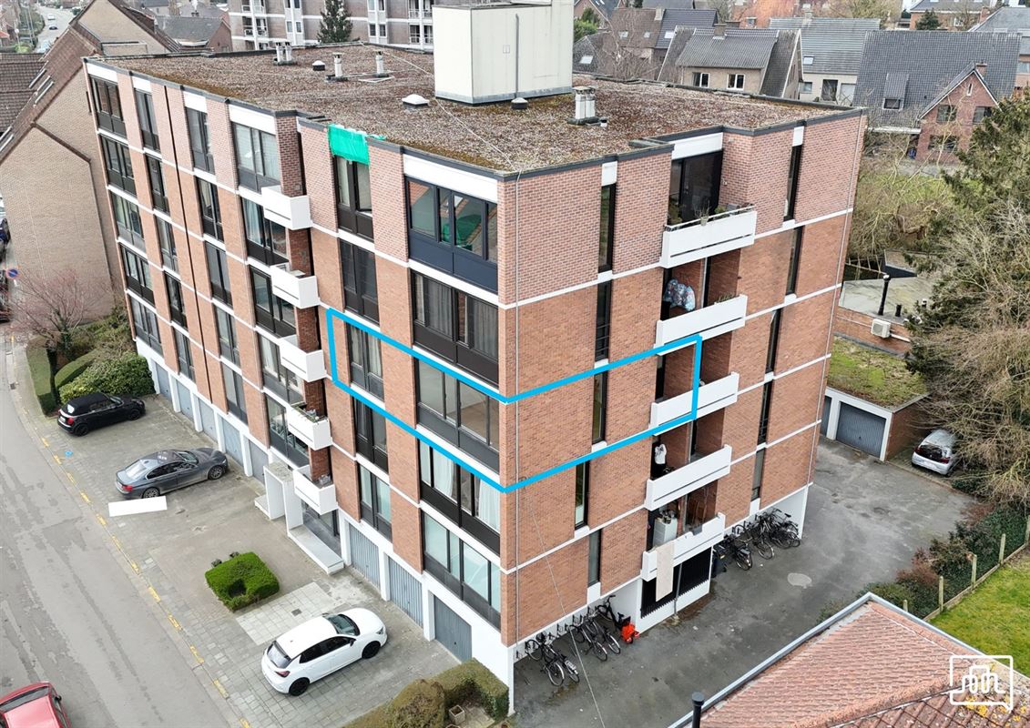 Appartement met twee slaapkamers + garagebox