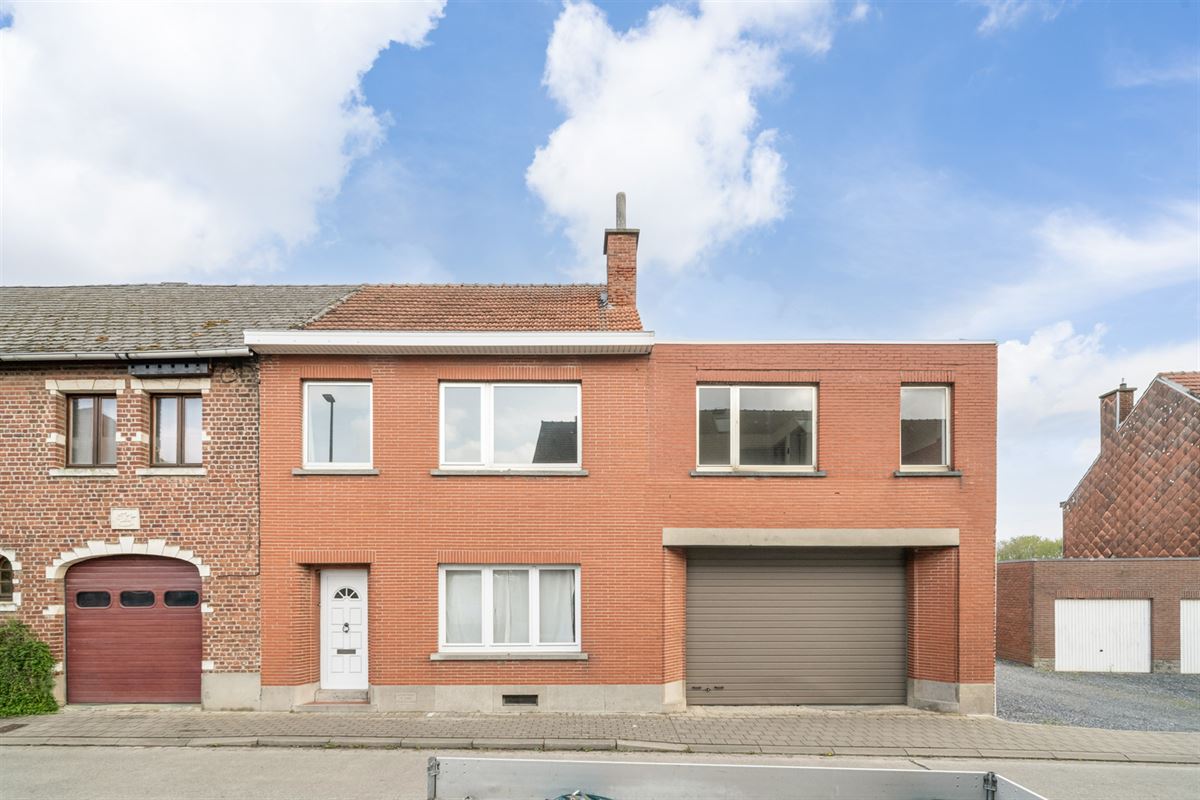 Te renoveren woning met potentieel