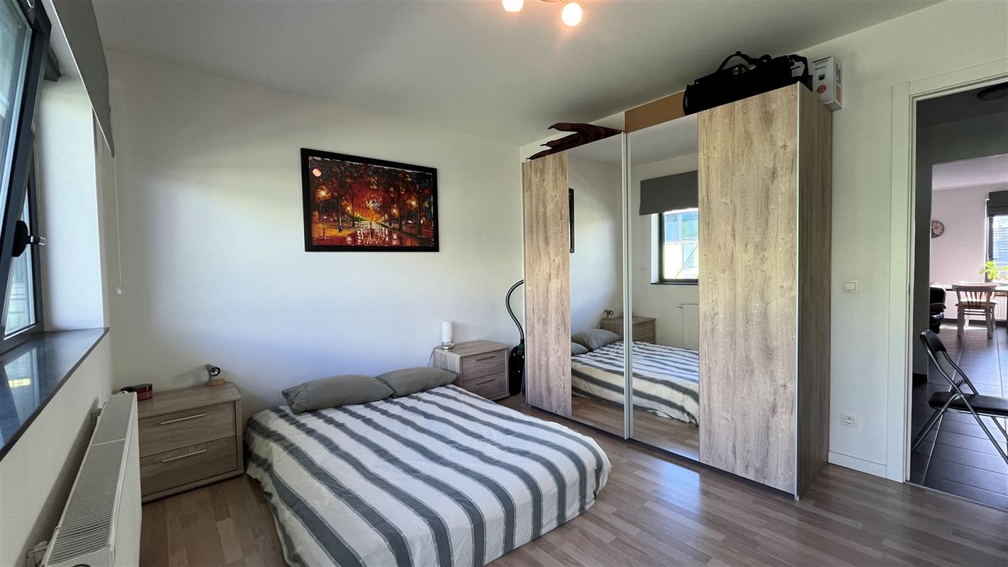 Appartement 2 slaapkamers + terras + staanplaats