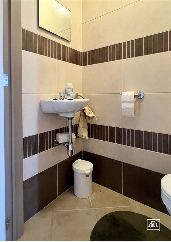 Appartement 2 slaapkamers + bureau + PK