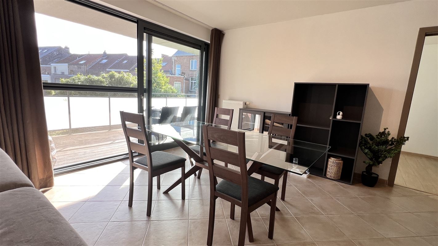 Appartement 2 slaapkamers + bureau + PK