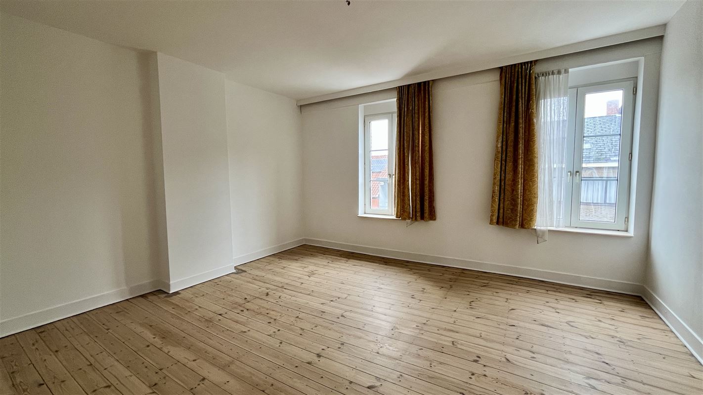 Huis met 2 grote slaapkamers en tuin