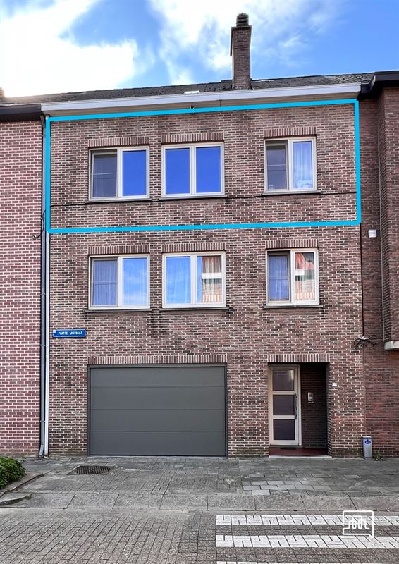 Appartement twee slaapkamers + terras