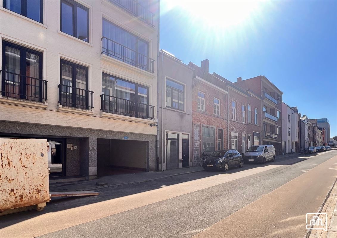 Overdekte staanplaats gelegen in centrum Leuven