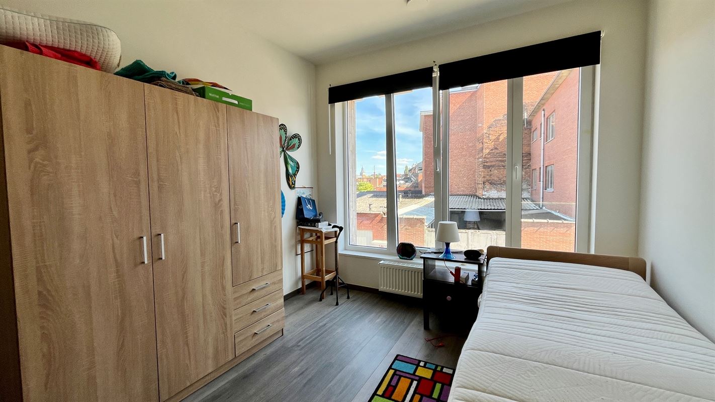 Recent 2-slaapkamerappartement met autostaanplaats