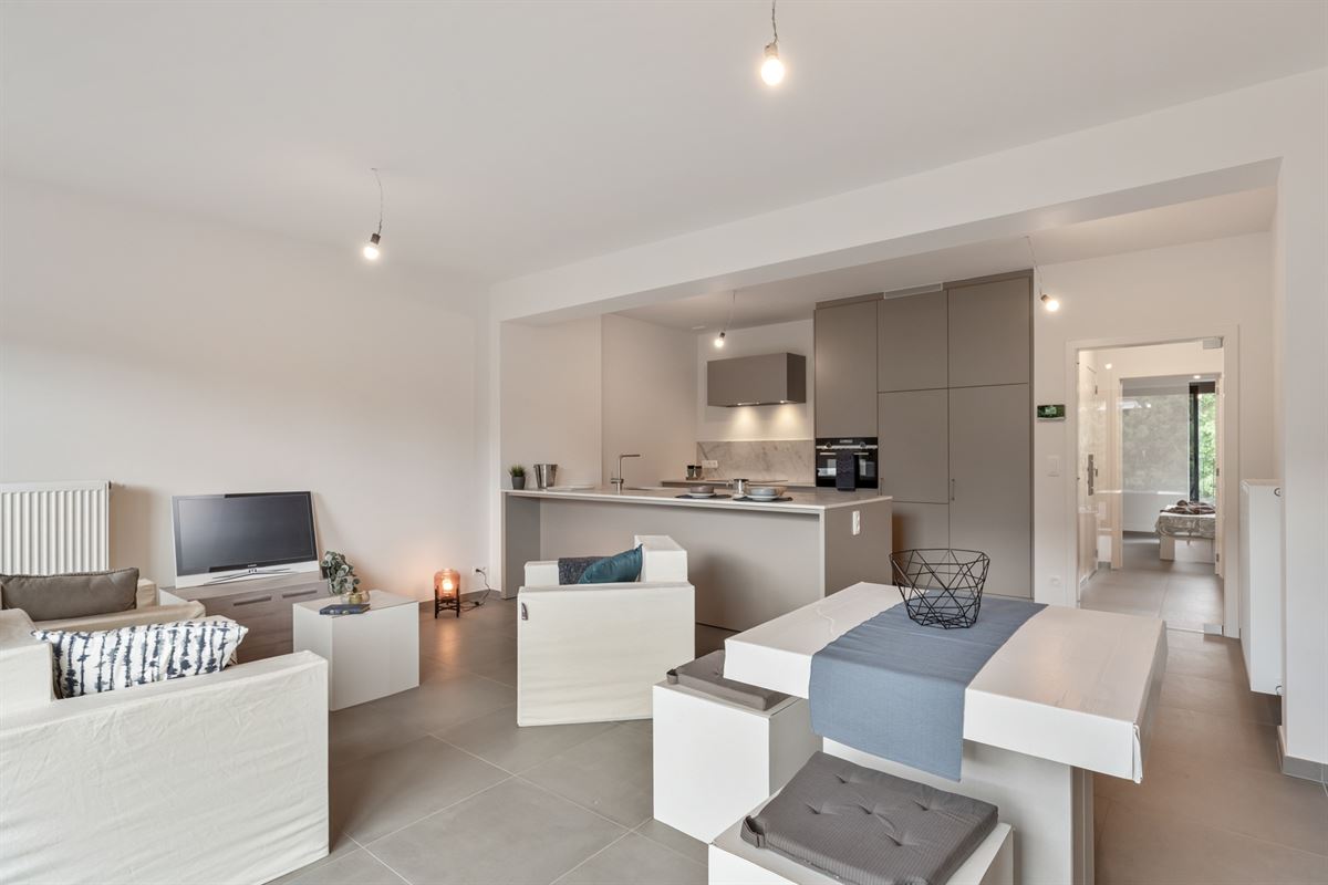 Nieuw duplex-appartement met 3 slaapkamers en garage