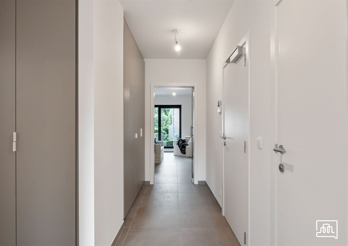 Appartement met 2 slaapkamers en een garage