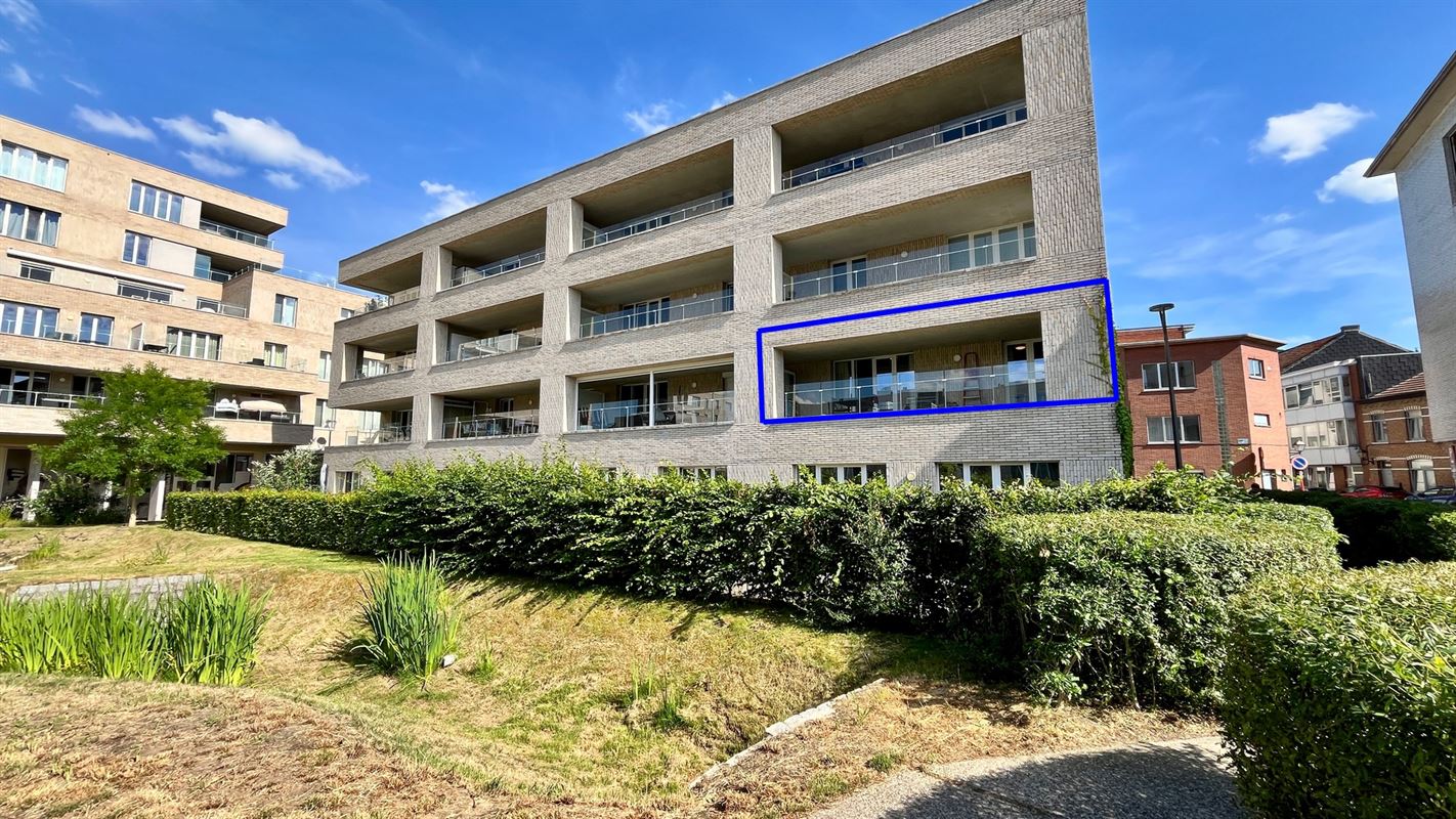 Recent 2-slaapkamerappartement met autostaanplaats