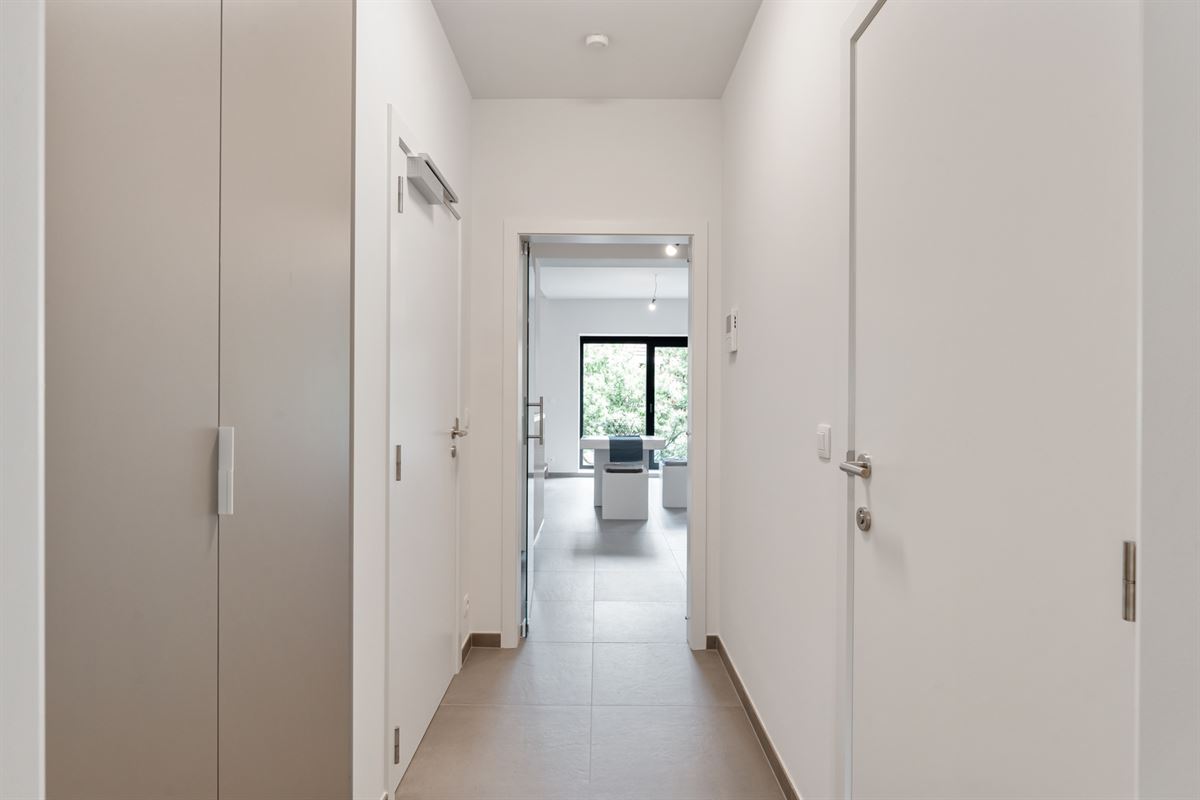 Nieuw duplex-appartement met 3 slaapkamers en garage