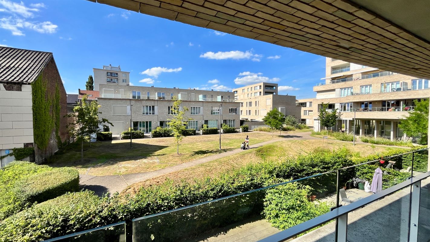 Recent 2-slaapkamerappartement met autostaanplaats