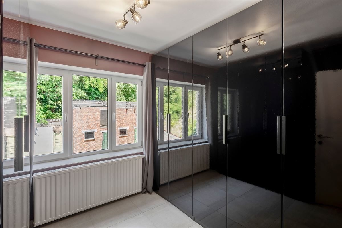 Charmante goed gerenoveerde woning met 5 slaapkamers